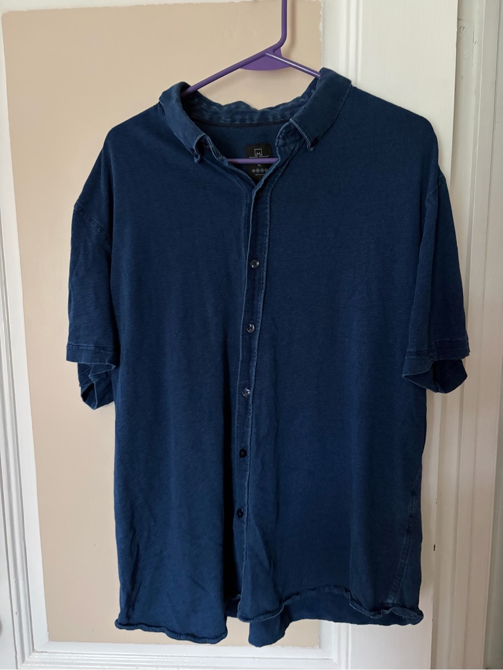 Michael Strahan Men's Casual Short-Sleeve Button-Down Shirt in Navy
